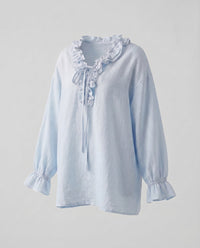 Maude Blouse with Ruffles in Zartblau