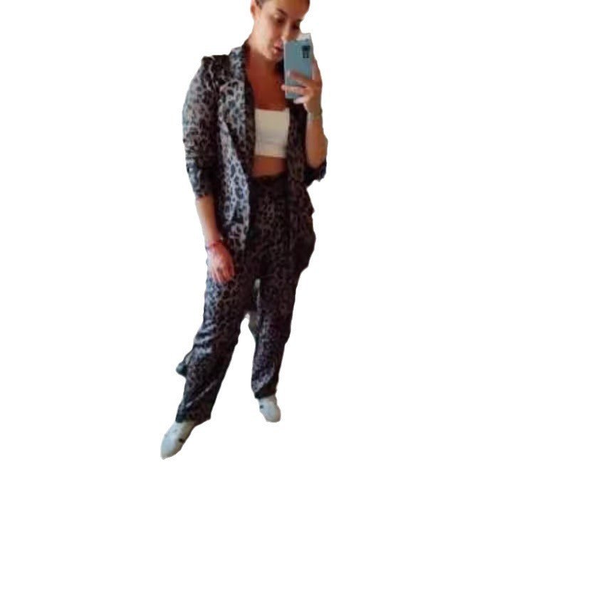 Melina Elegant Suit