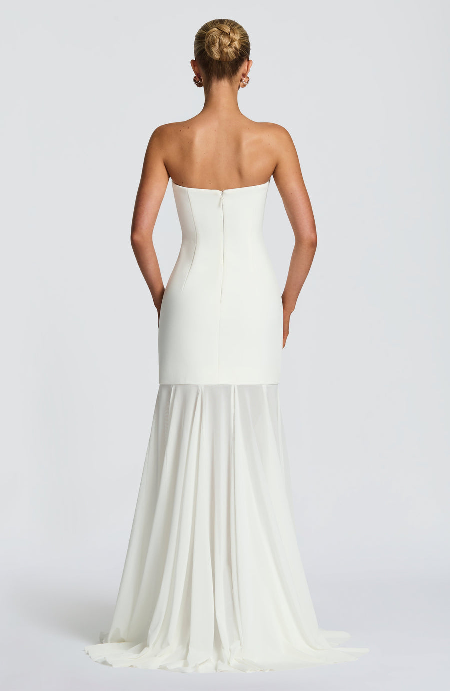 Evangeline Gown – Ivory