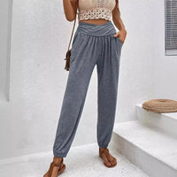 Mia Casual Trousers in Khaki