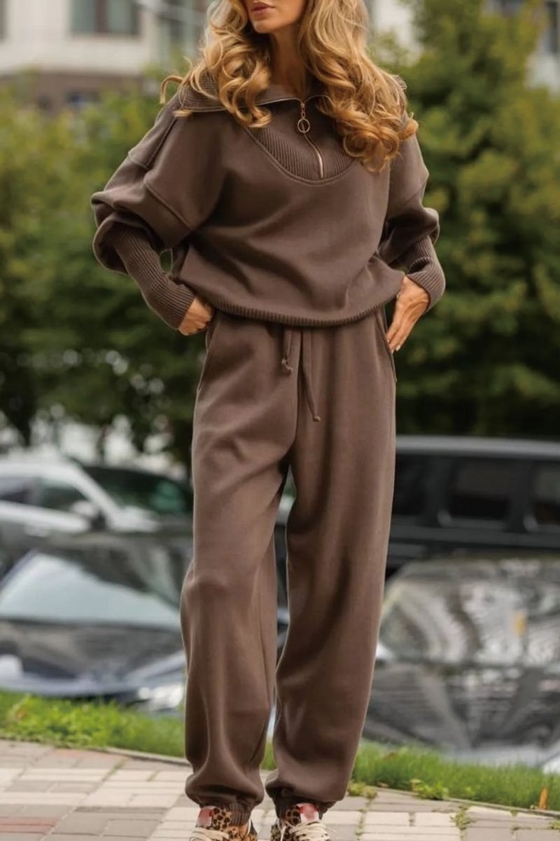 Mirabel Comfortable Set with Elastic Waist in Dark Brown