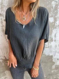 Mireille Casual Blouse with Elastic Waist and Oversized in Black