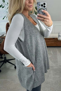 Mireille Comfortable Knit Bag with Pockets in Grey