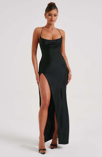 Ivy Maxi Dress – Black