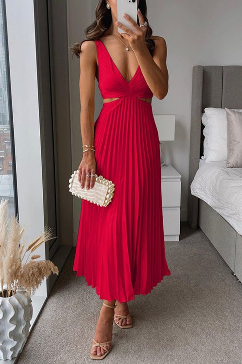 Amelia | Mother of the Bride Dress Sleeveless V-Neck Pleated Maxi