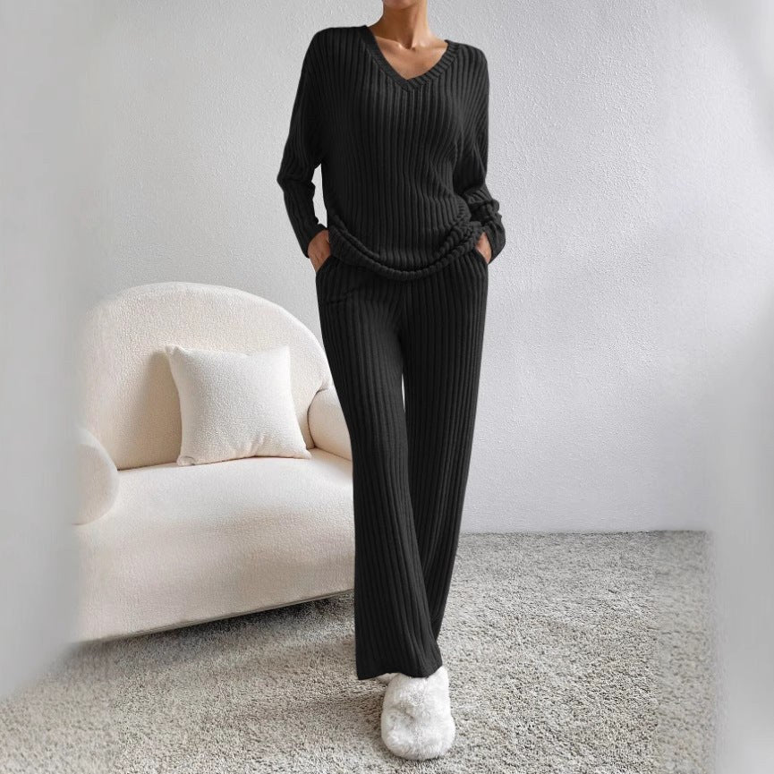 Nadia Comfortable Set
