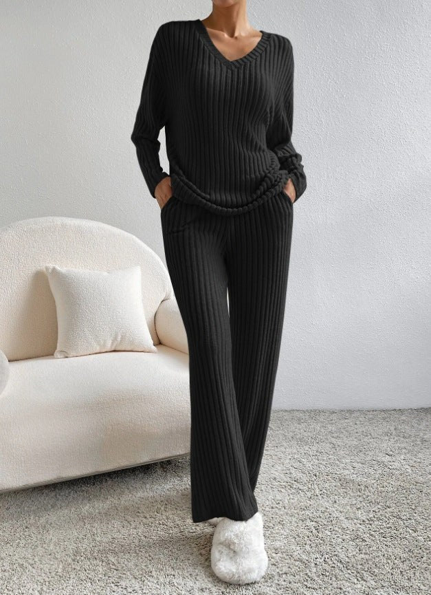 Nadia Comfortable Set in Black