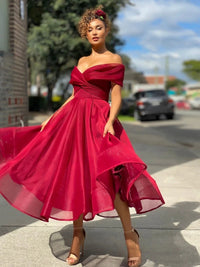 Nadia Elegant Dress in Red