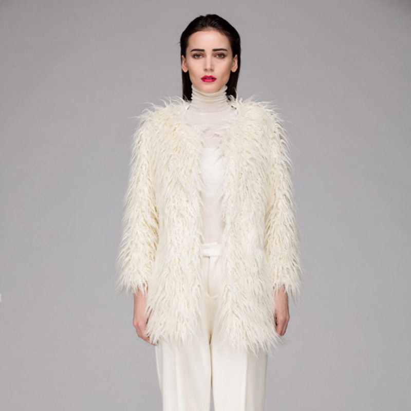 Nadine Elegant Cape