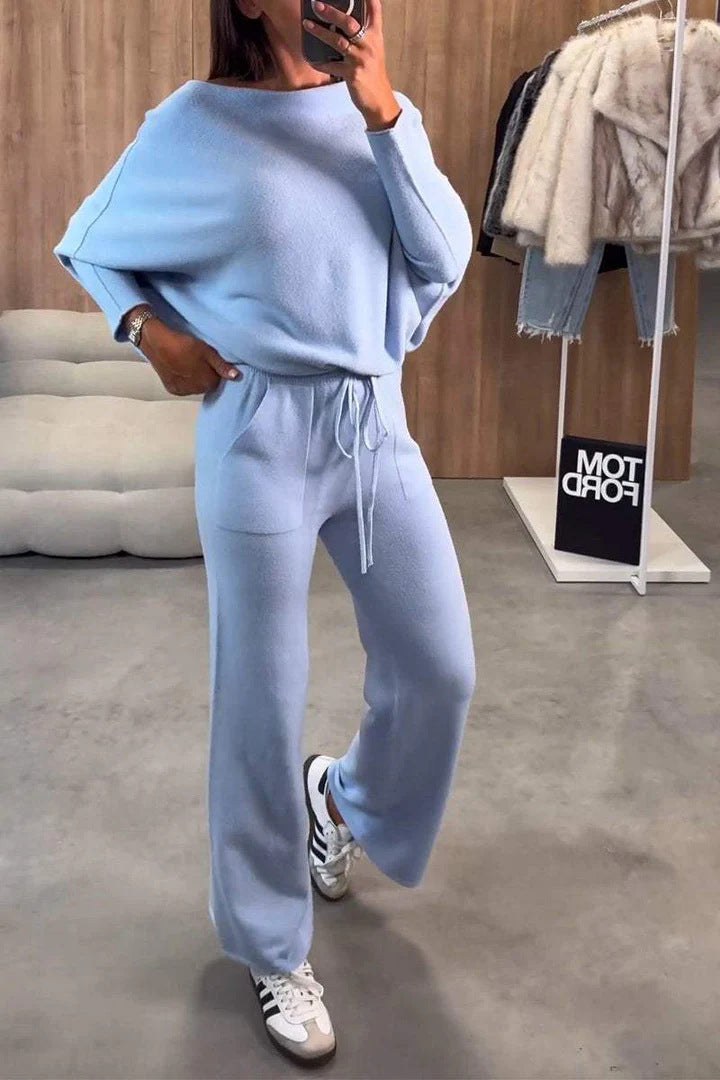 Natalia Elegant Set in Blue