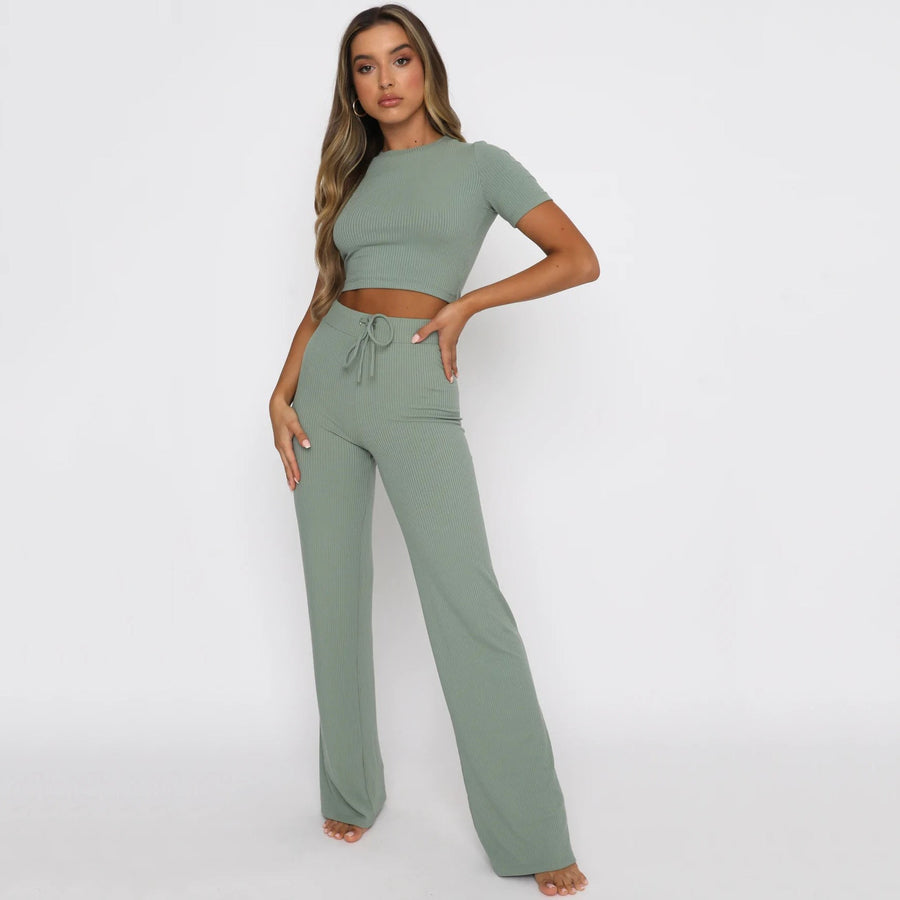 Nessa Elegant Set in Green