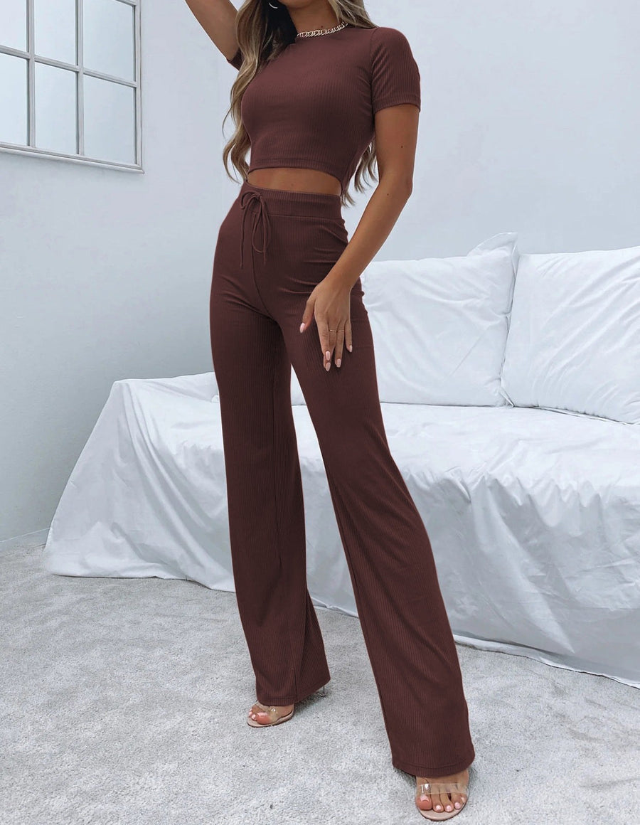 Nessa Elegant Set in Kastanienbraun