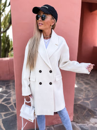 Neve Elegant Blazer with Oversized
