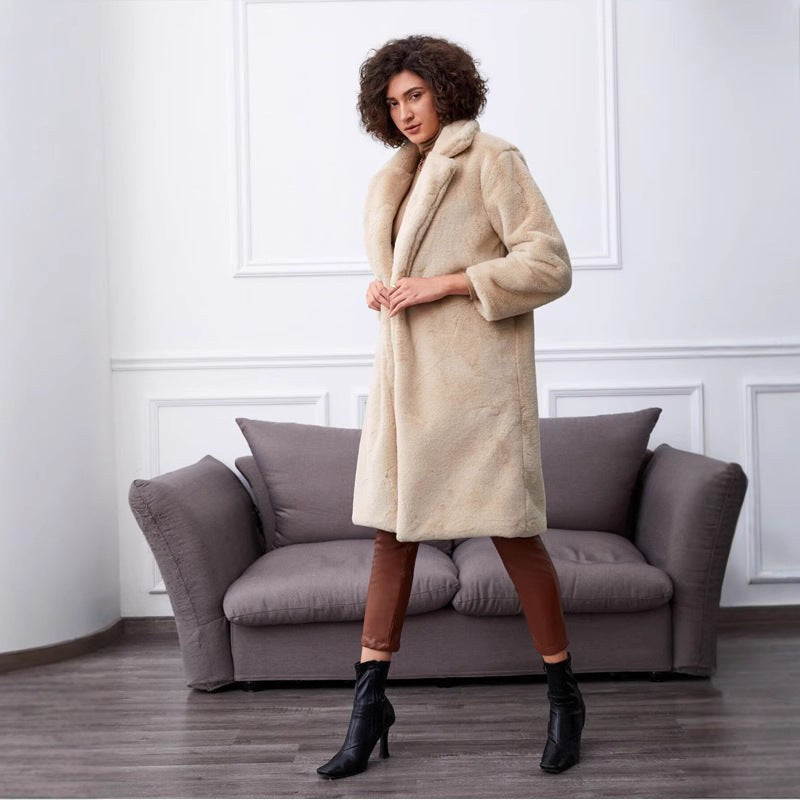 Neve Elegant Coat with Pockets