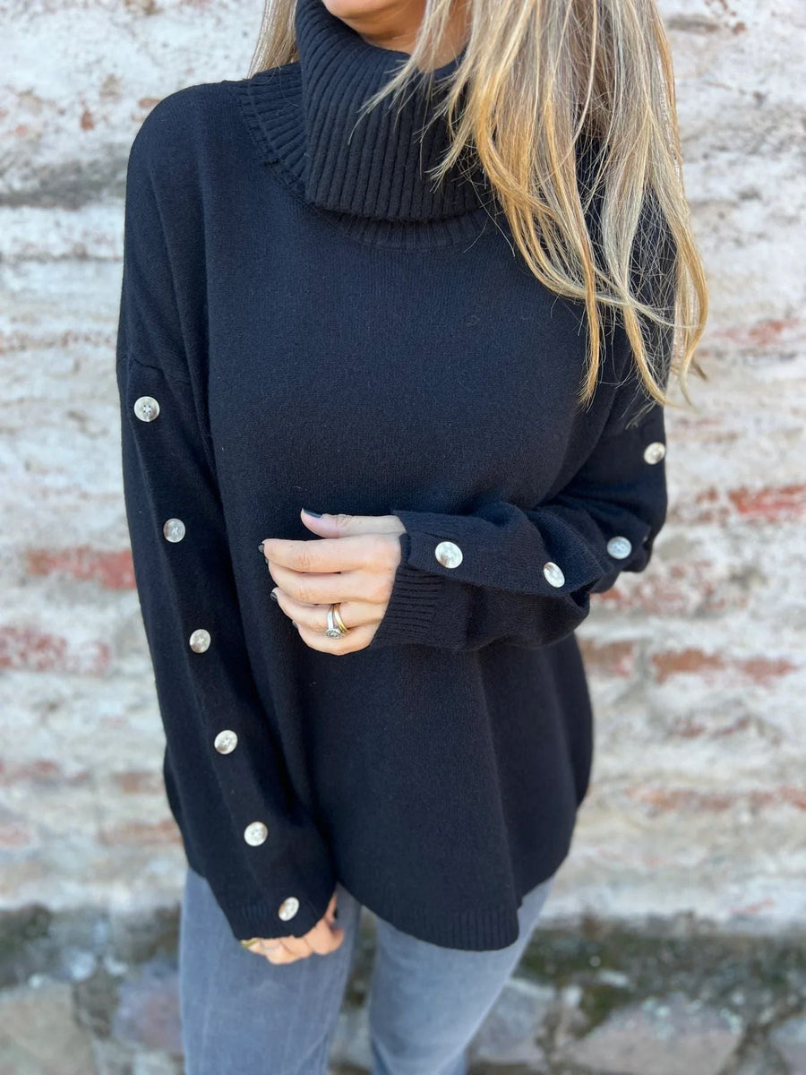 Neve Sweater in Black