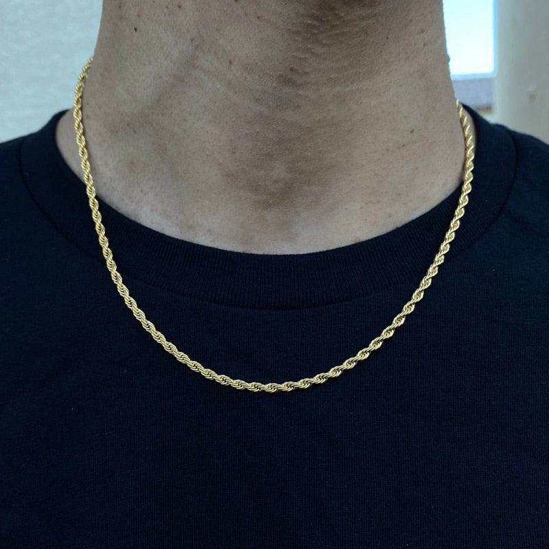 Niels Necklace in Gold