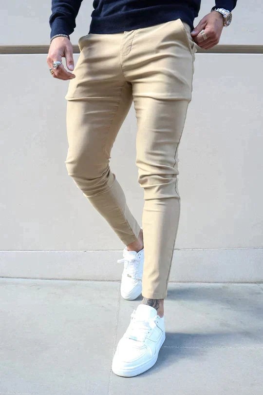 Niels Trousers in Light Khaki