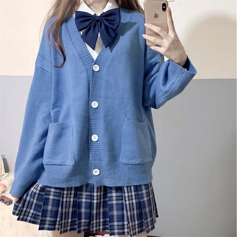 Nina Knit Cardigan with V-Neck and Pockets in Blue