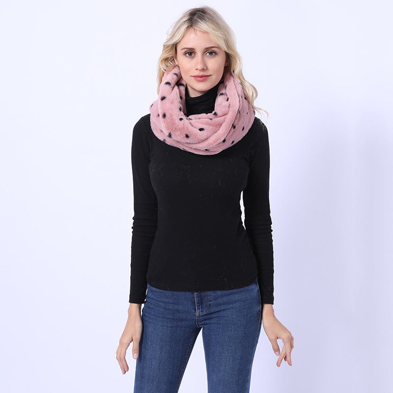 Noelle Scarf