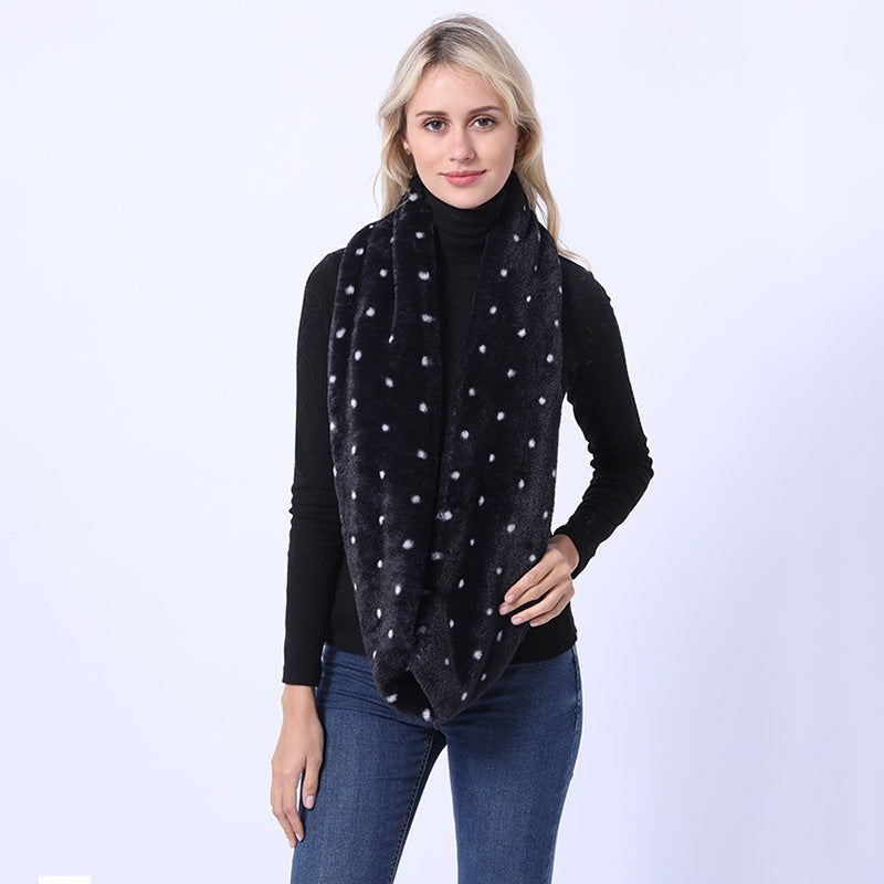 Noelle Scarf