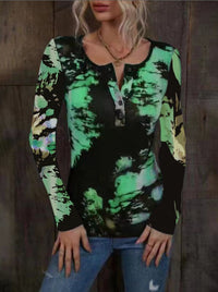 Noelle Shirt with Long Sleeve in Emerald Green