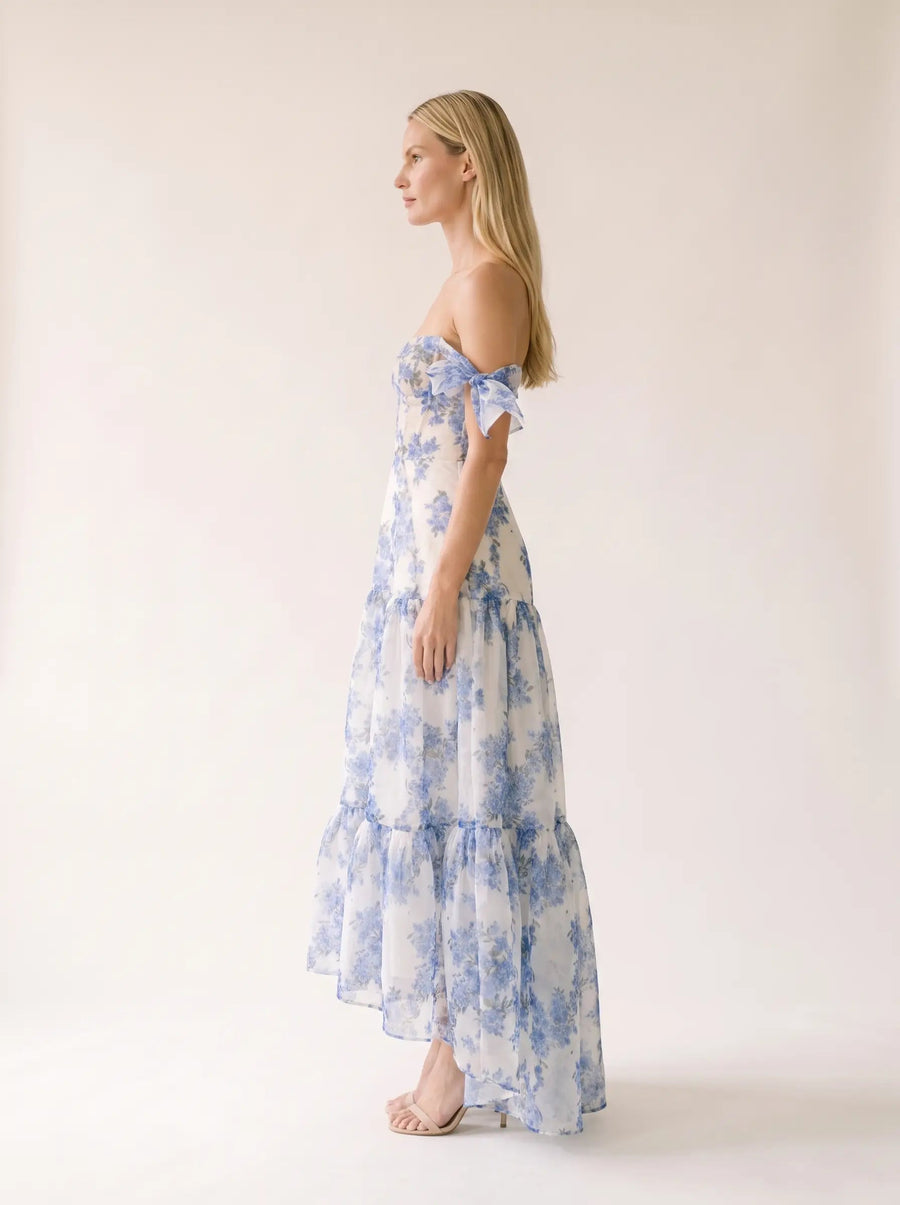 Noemi Blue 3