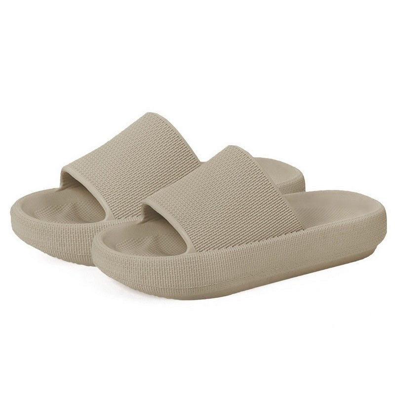 Nolan Slippers in Yellow