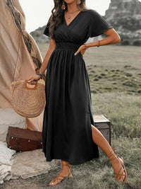 Nora Elegant Dress with Short Sleeve in Olive Green