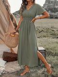 Nora Elegant Dress with Short Sleeve