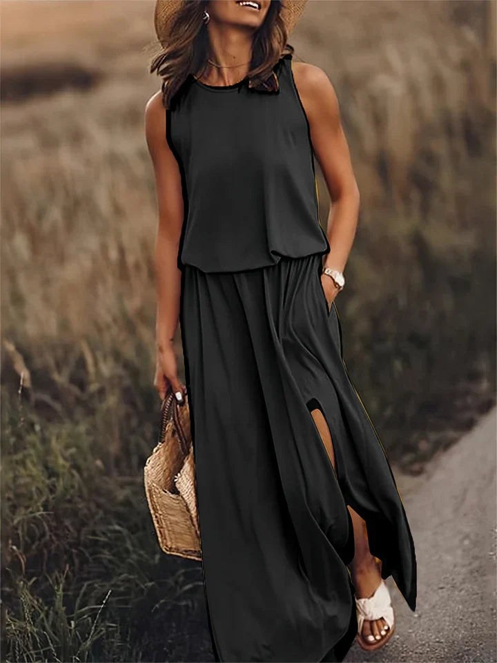 Nova Maxi Dress in Black