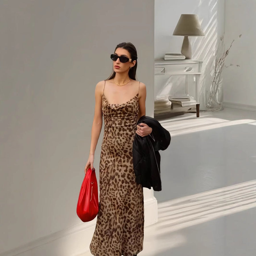Odette Elegant Maxi Dress in Leopard
