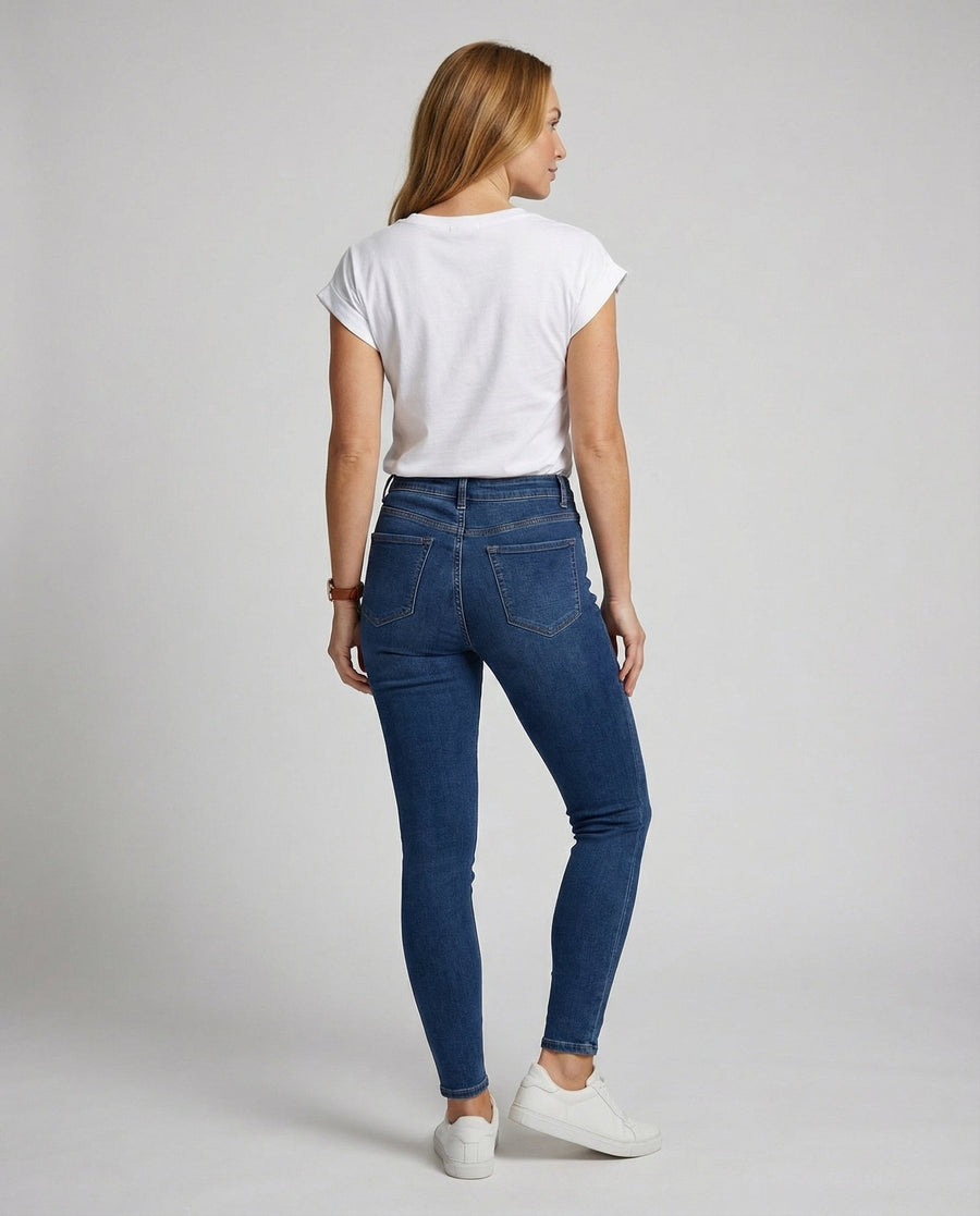 Odette Lightweight T-Shirt in Schmetterling