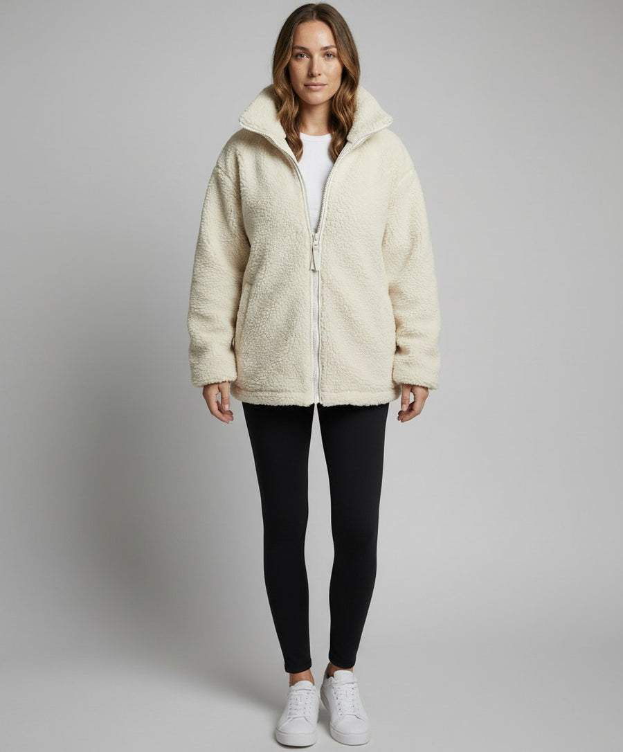 Oskar Warm Jacket with Oversized in Beige