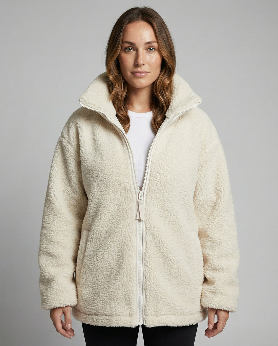 Oskar Warm Jacket with Oversized in Beige