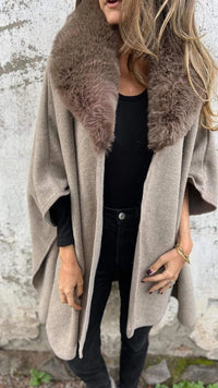 Paulina Jacket with Hood in Khaki