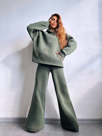Paulina Trousers with Oversized in Olive Green