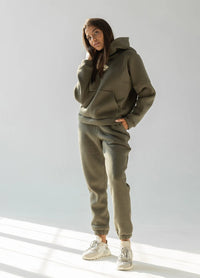 Pearl Set in Olive Green