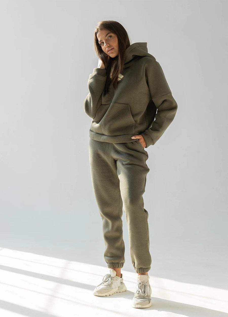 Pearl Set in Olive Green