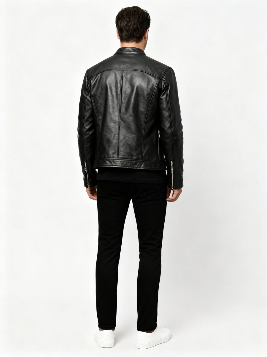 Pelle Jacket in Black