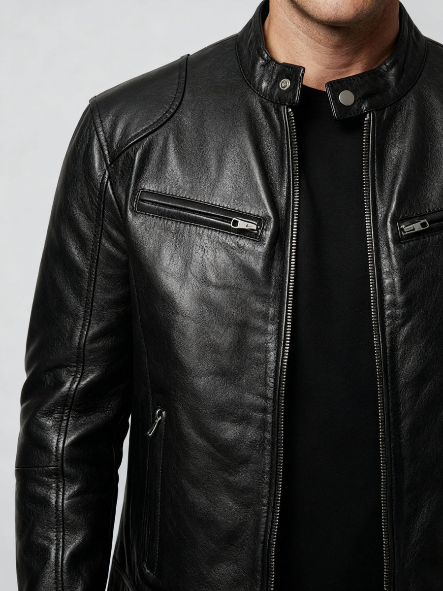 Pelle Jacket in Black