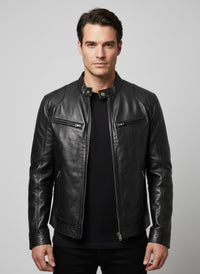Pelle Jacket in Black
