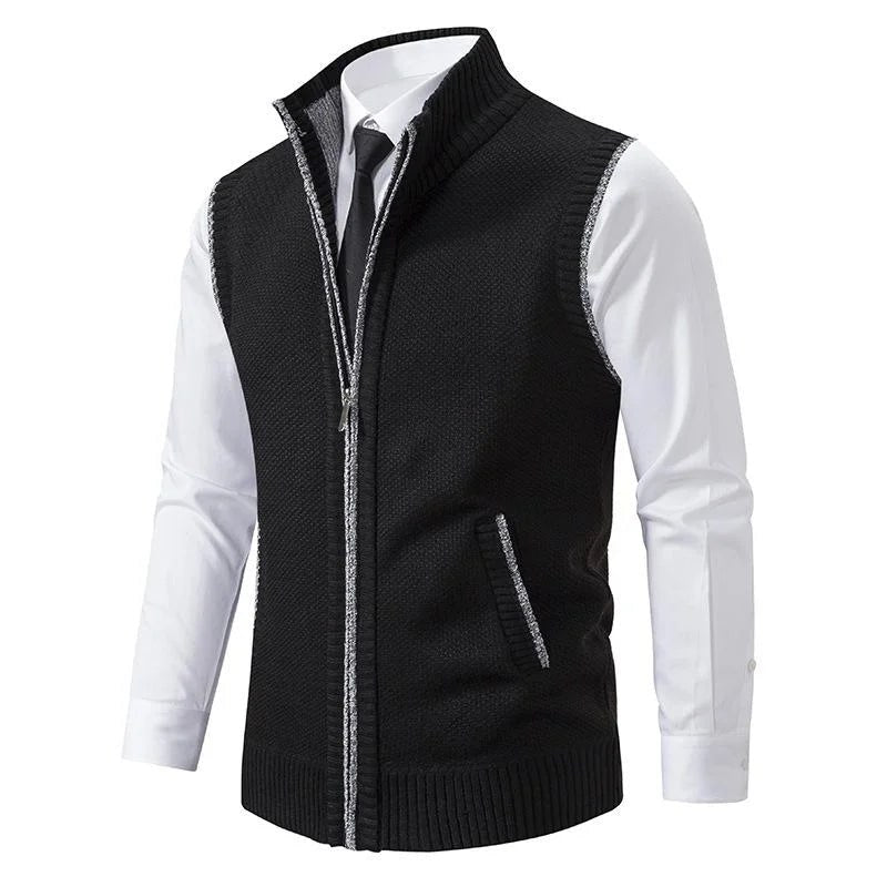 Pelle Knit Vest in Black