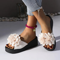 Penelope Platform Slide in Beige