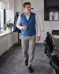Pepijn Vest with Button Front in Blue