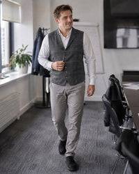 Pepijn Vest with Button Front in Grey