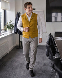 Pepijn Vest with Button Front in Yellow