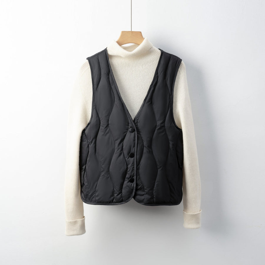 Perla Vest with Pockets in Black