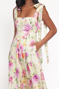 Ellody Maxi Dress in Yellow Petunia