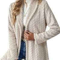 Phoebe Elegant Jacket in Cream