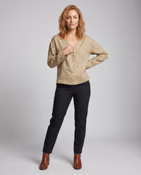 Phoebe Elegant Linen Blouse with V-Neck and Button Front